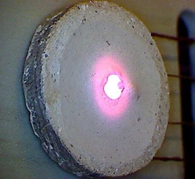 heating at   750  °C on an Xtreme system in use at the University of Oxford - Micro Material UK - Order Mechanical Test Instrument